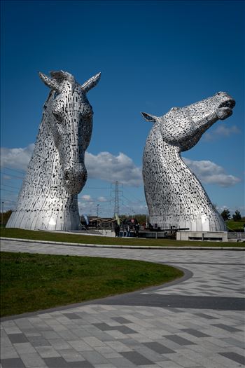 'The Kelpies', Falkirk, Scotland - Built of structural steel with a stainless steel cladding, The Kelpies are 30 metres high and weigh 300 tonnes each. Construction began in June 2013, and was complete by October 2013.